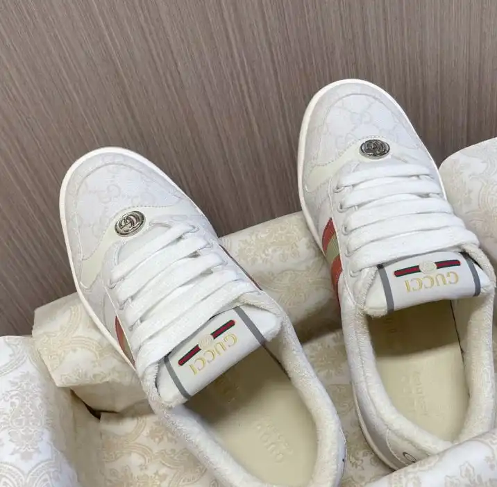 hype Gucci Sneakers