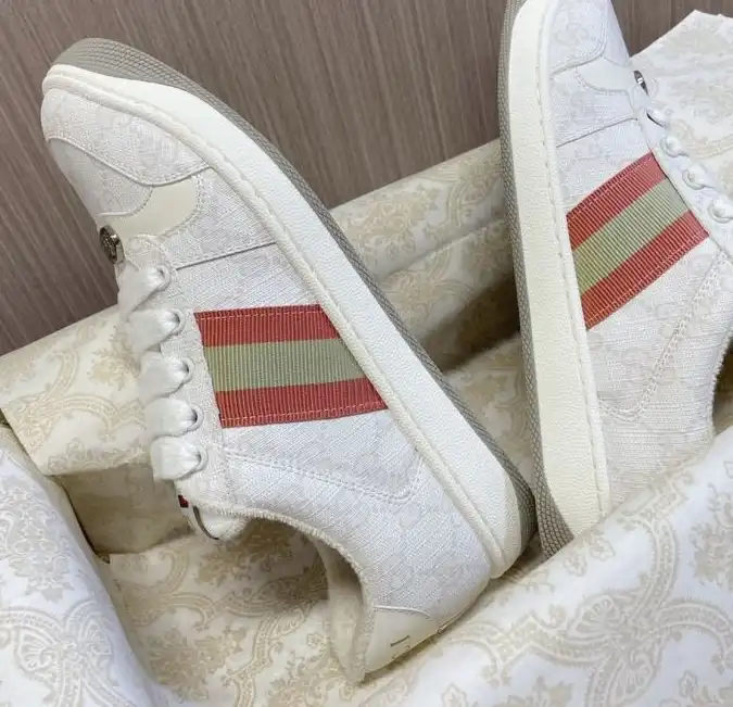 hype Gucci Sneakers