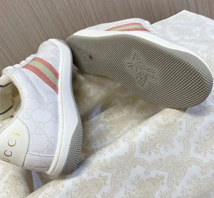 hype Gucci Sneakers