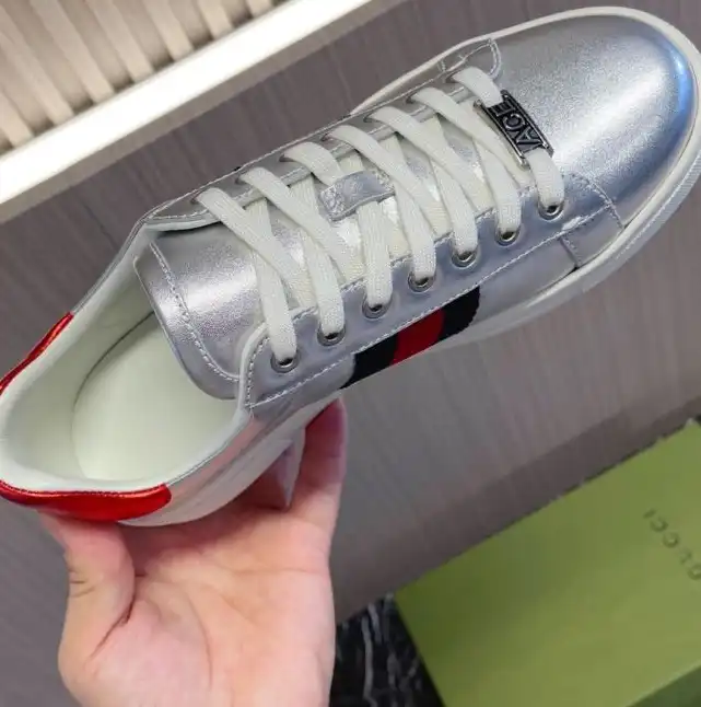 hype Gucci Sneakers