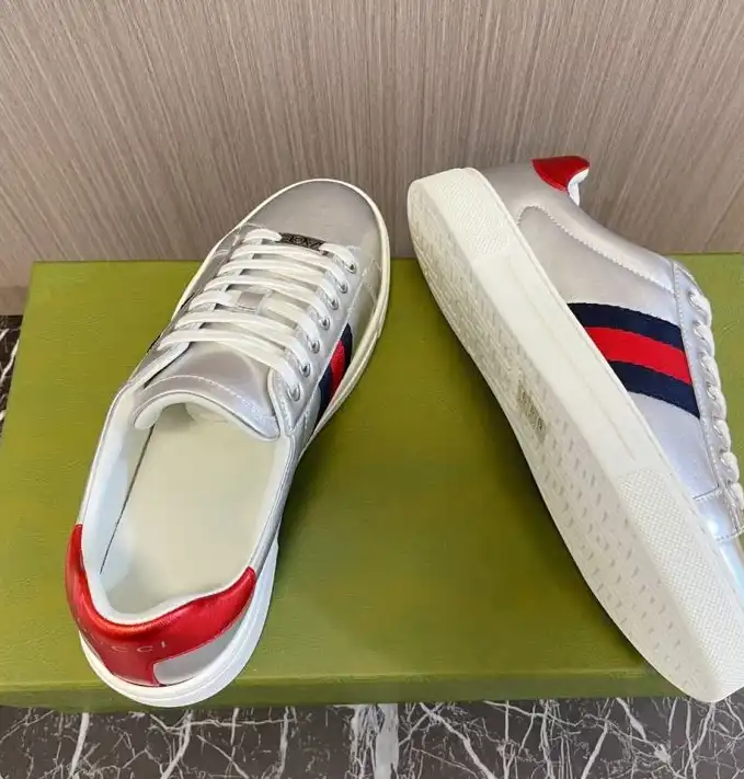 hype Gucci Sneakers