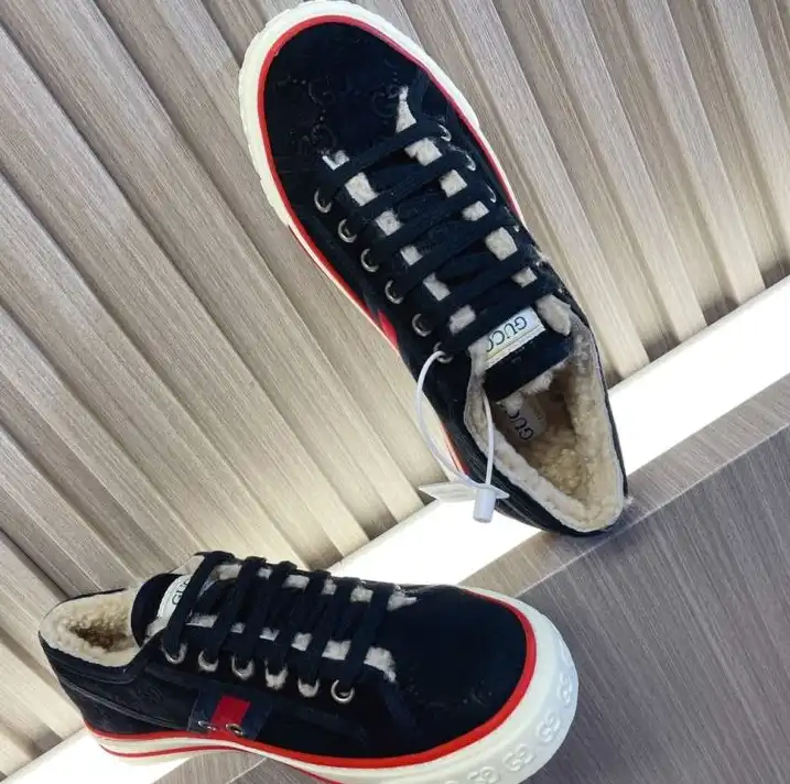 hype Gucci Sneakers