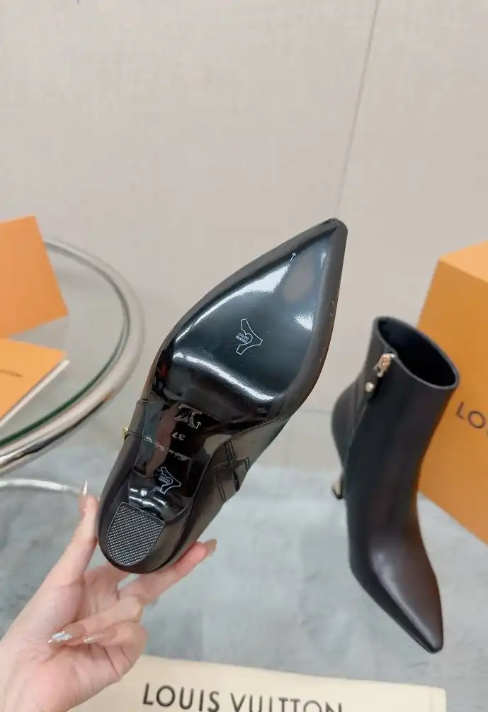 hype Louis Vuitton Boots