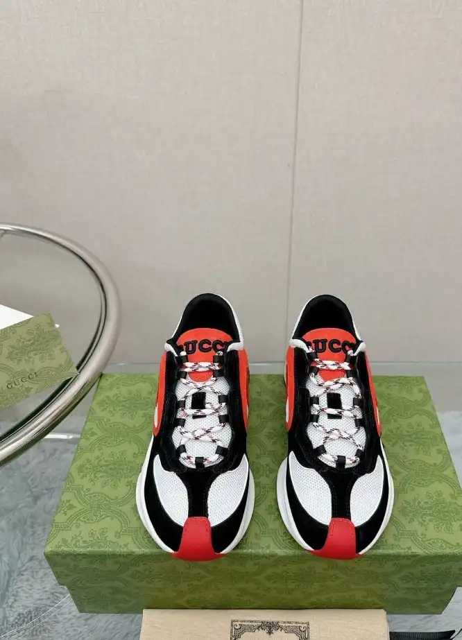 hype Gucci Sneakers