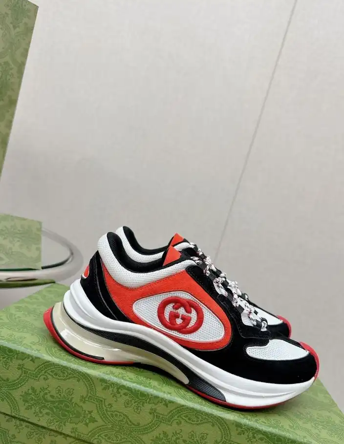 hype Gucci Sneakers