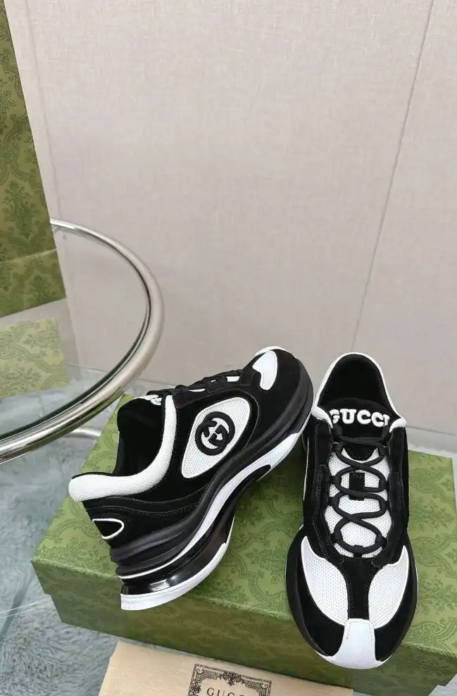 hype Gucci Sneakers