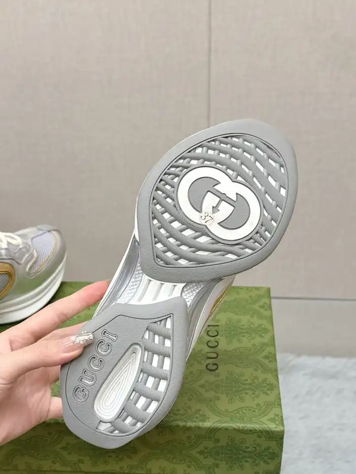 hype Gucci Sneakers