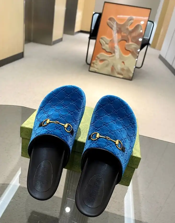 hype Gucci Slippers