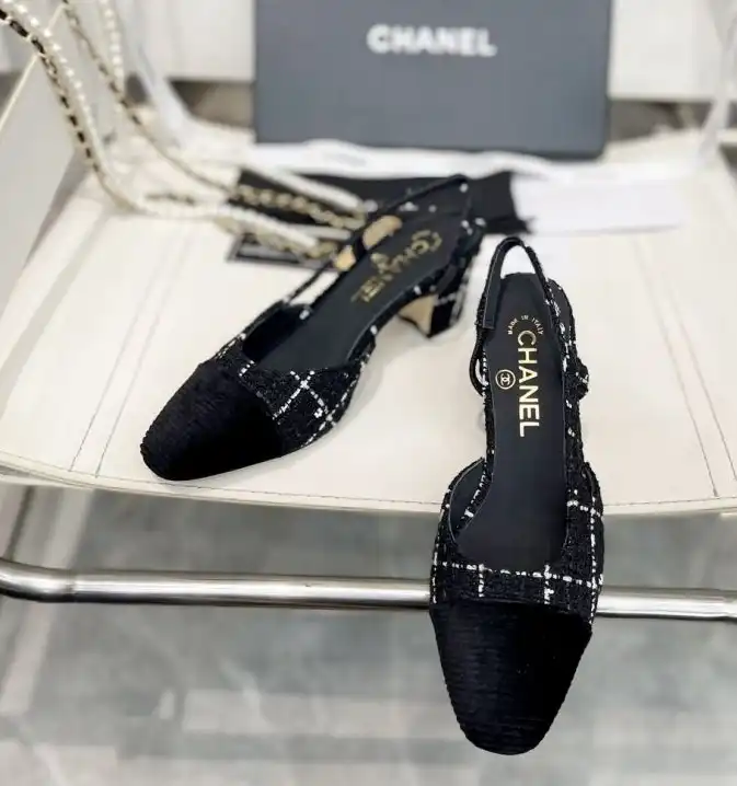 hype Chanel High Heels