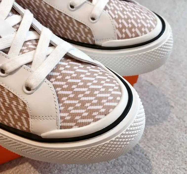 hype Hermes Sneakers