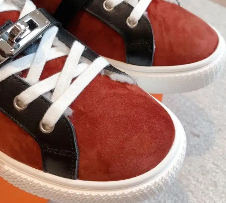 hype Hermes Sneakers