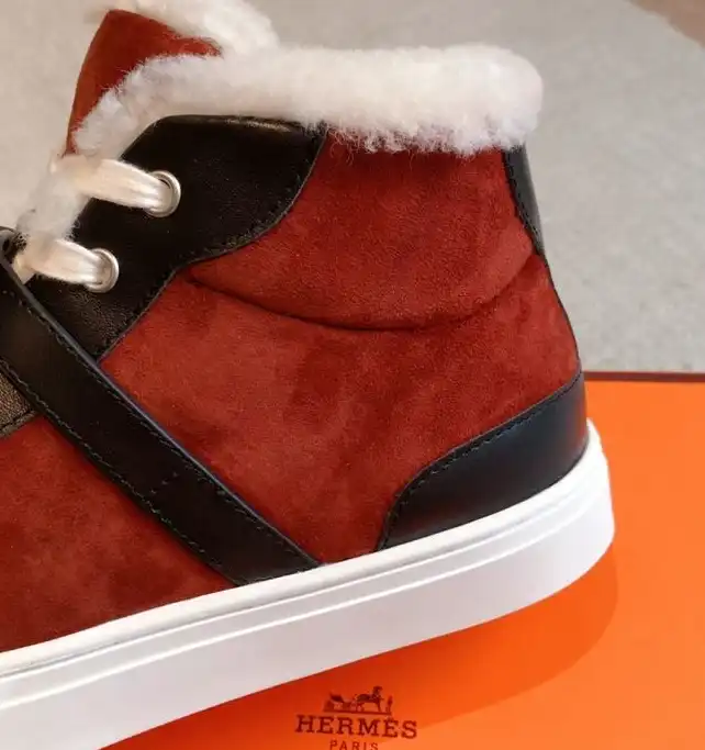 hype Hermes Sneakers