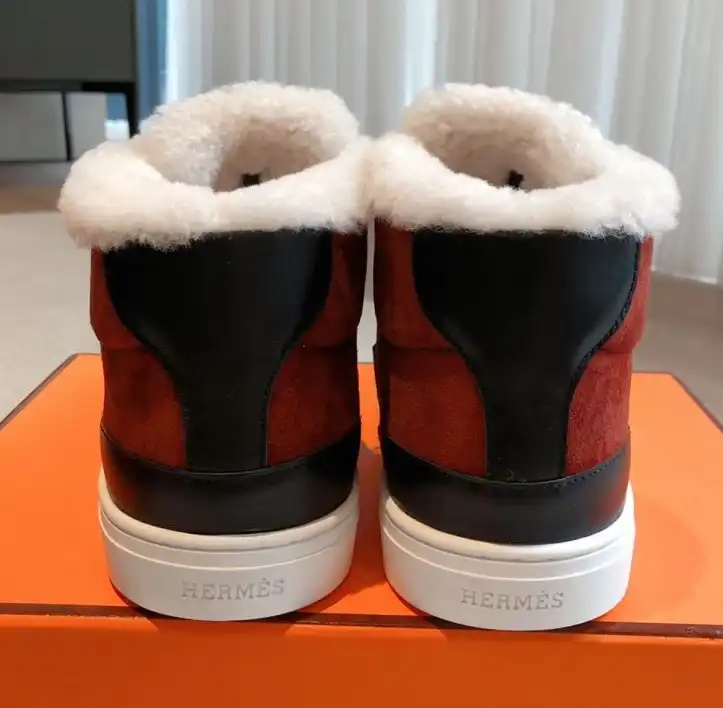 hype Hermes Sneakers