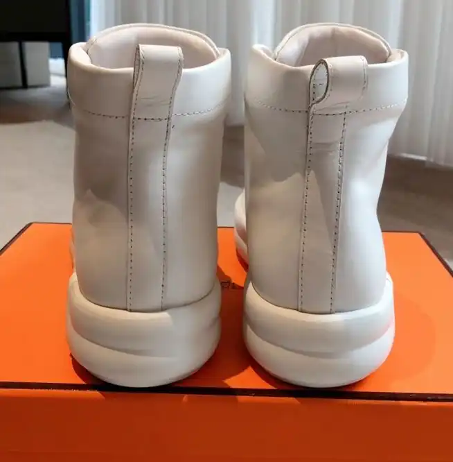 hype Hermes Sneakers