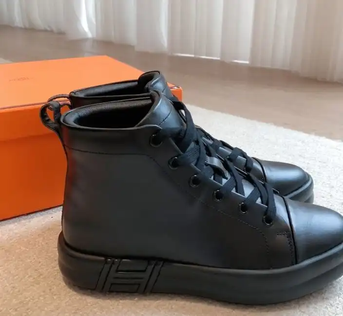 hype Hermes Sneakers