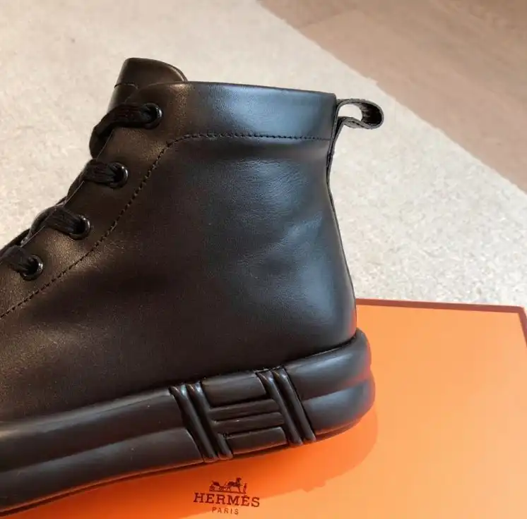 hype Hermes Sneakers