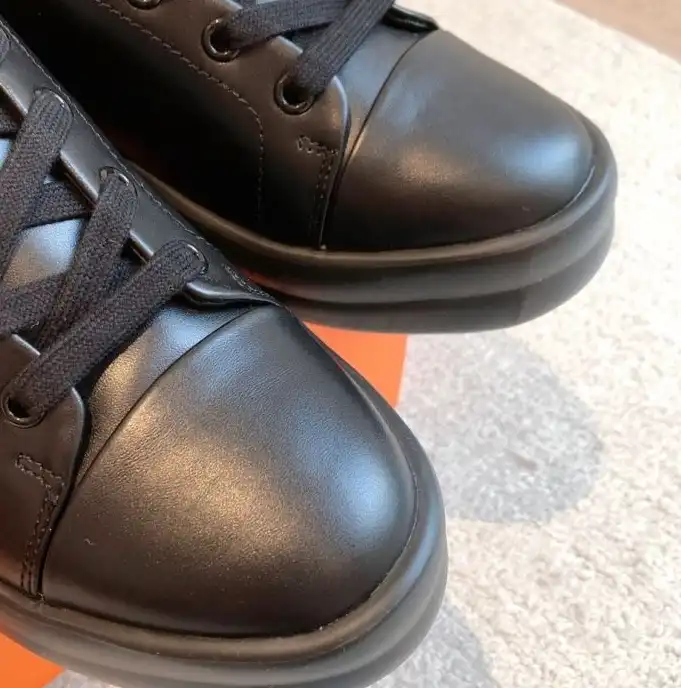 hype Hermes Sneakers