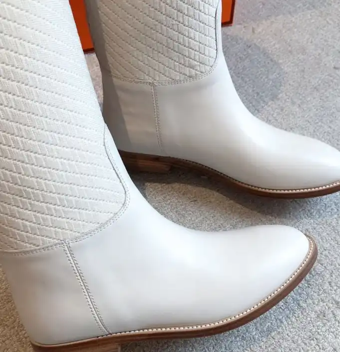 hype Hermes Boots