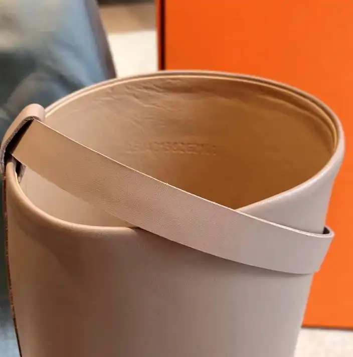 hype Hermes Boots