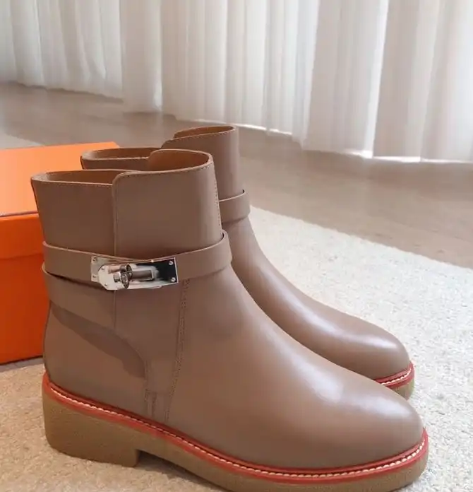 hype Hermes Boots