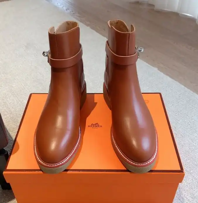 hype Hermes Boots