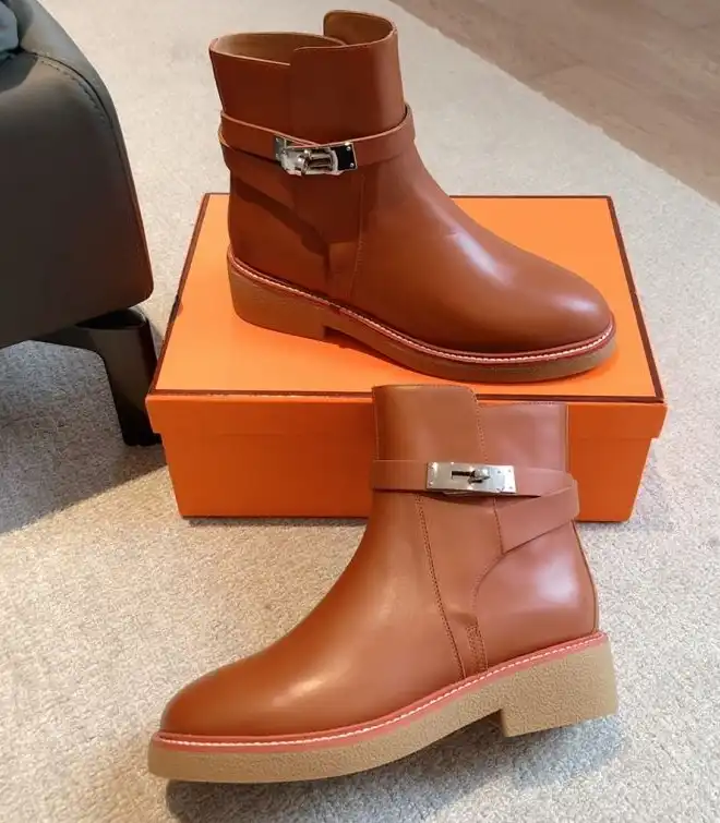 hype Hermes Boots