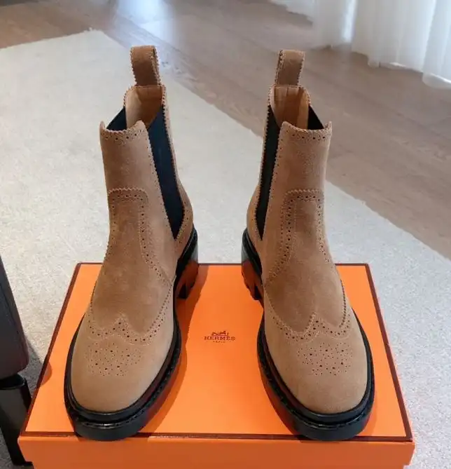 hype Hermes Boots