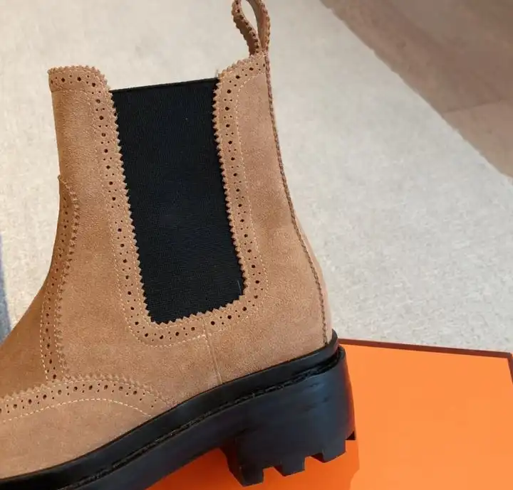 hype Hermes Boots