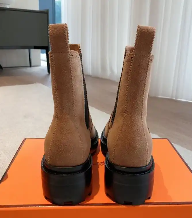 hype Hermes Boots