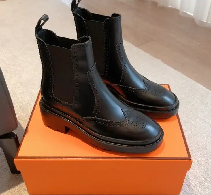 hype Hermes Boots