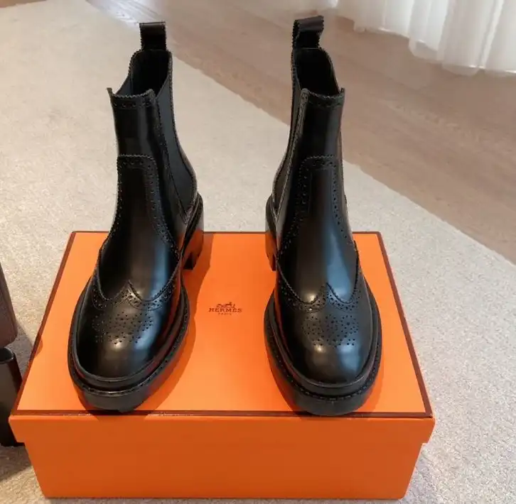 hype Hermes Boots