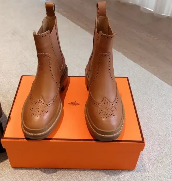 hype Hermes Boots