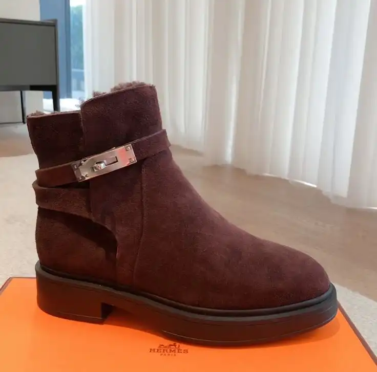 hype Hermes Boots