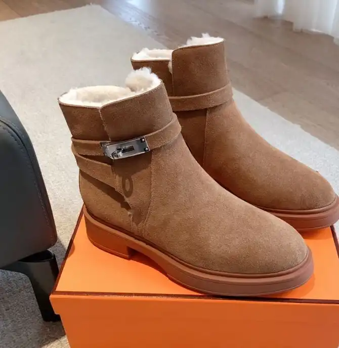 hype Hermes Boots