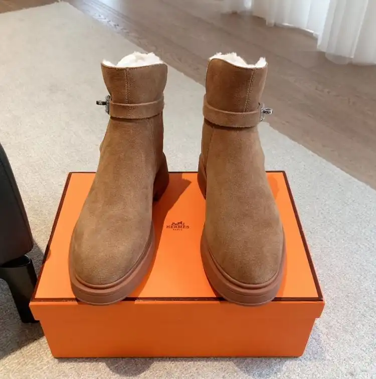 hype Hermes Boots