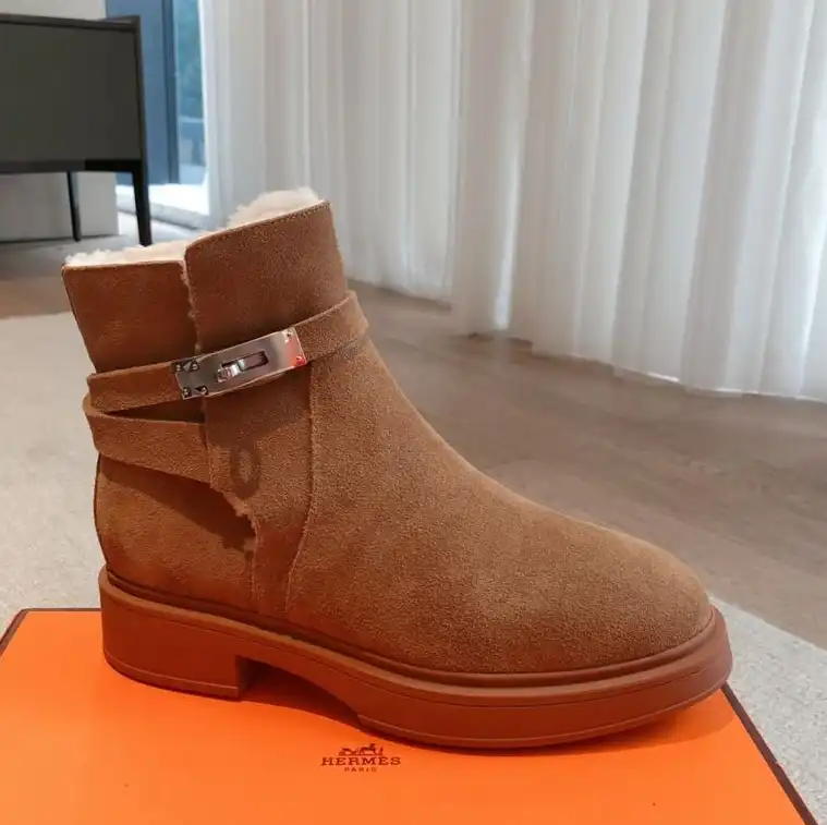 hype Hermes Boots