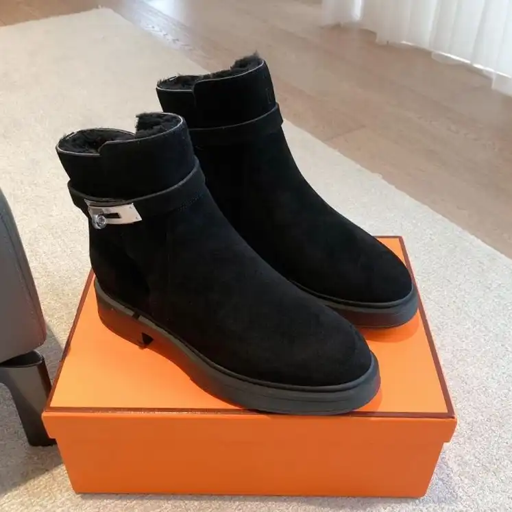 hype Hermes Boots