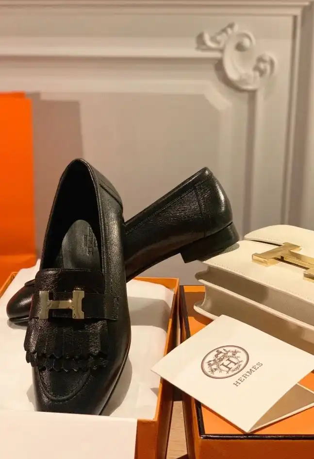 hype Hermes Leather Shoes