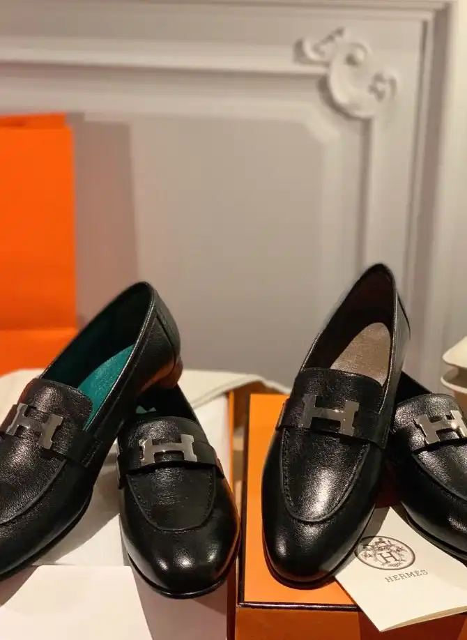 hype Hermes Leather Shoes