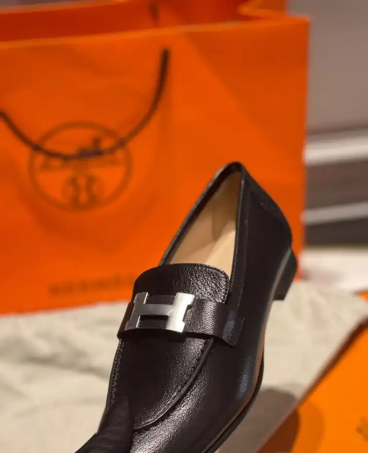 hype Hermes Leather Shoes