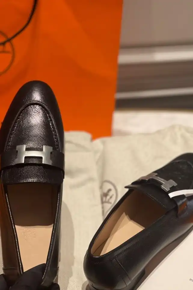 hype Hermes Leather Shoes