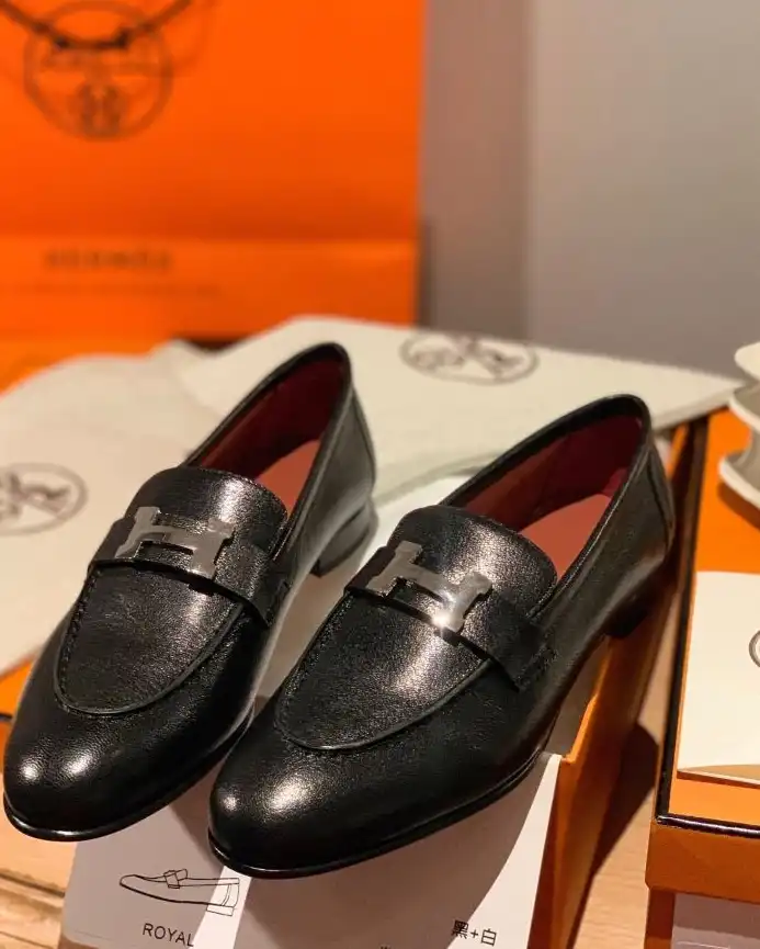 hype Hermes Leather Shoes