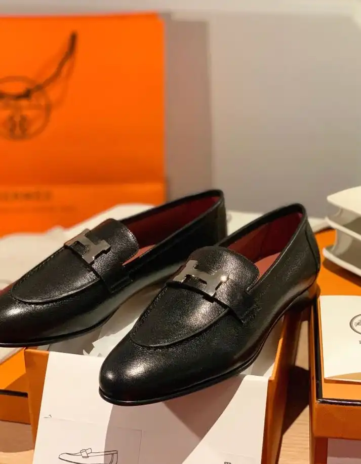 hype Hermes Leather Shoes