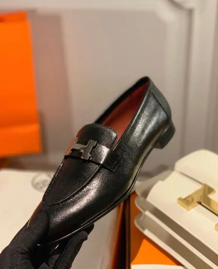 hype Hermes Leather Shoes