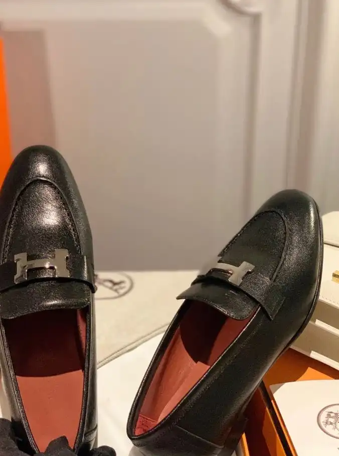 hype Hermes Leather Shoes