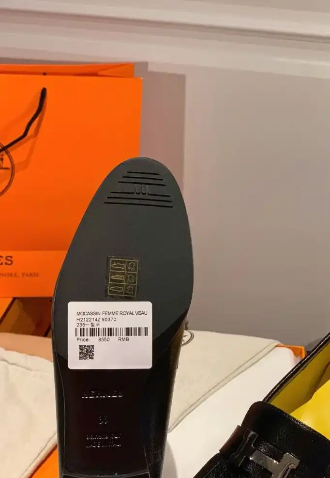 hype Hermes Leather Shoes