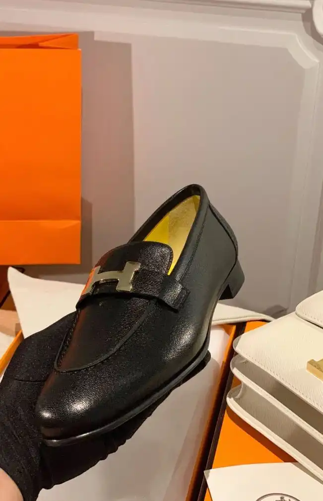 hype Hermes Leather Shoes