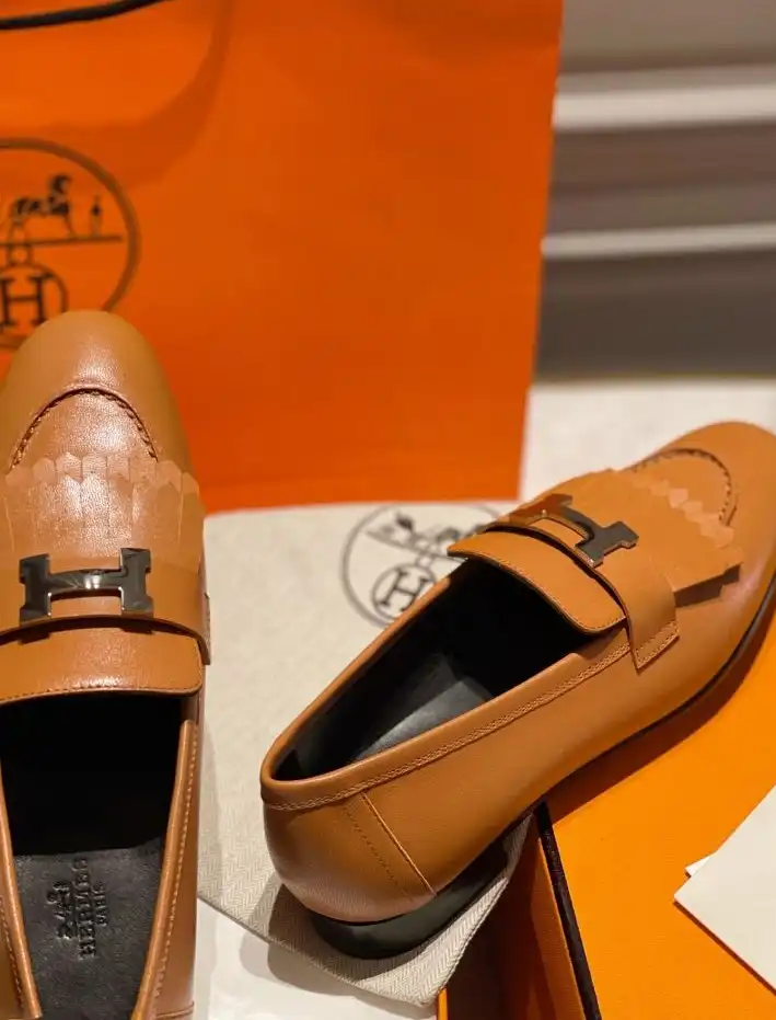 hype Hermes Leather Shoes