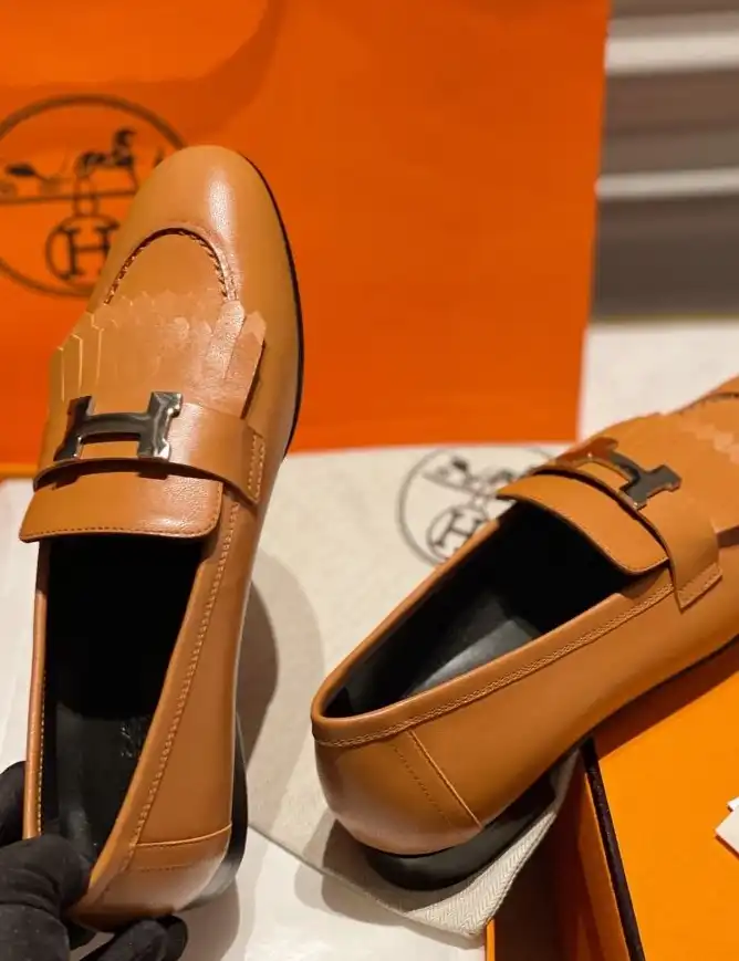 hype Hermes Leather Shoes