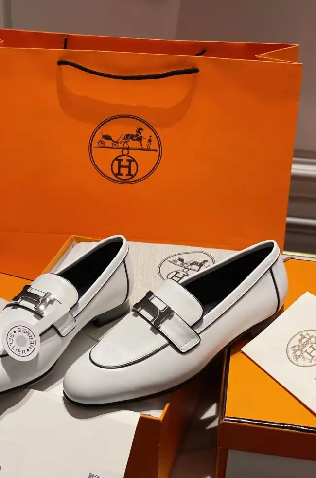 hype Hermes Leather Shoes